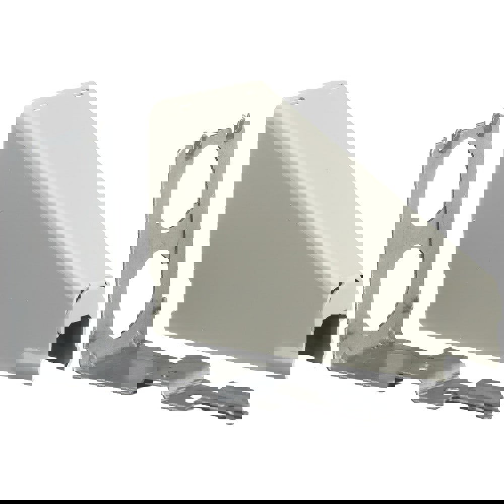 Raceway Fittings & Accessories; Accessory Type: Adjustable Offset Connector ; Overall Length: 3.89 ; Overall Width: 2 ; Overall Height: 1.84in ; For Use With: HBL500 Series Raceways; HBL700 Series Raceways; HBL750 Series Raceways ; UNSPSC Code: 39131711